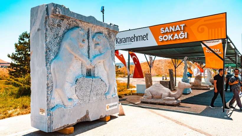 AFYONKARAHİSAR’DAKİ YILIN EN BÜYÜK BLOK MERMER FUARI BÜYÜK İLGİ GÖRDÜ
