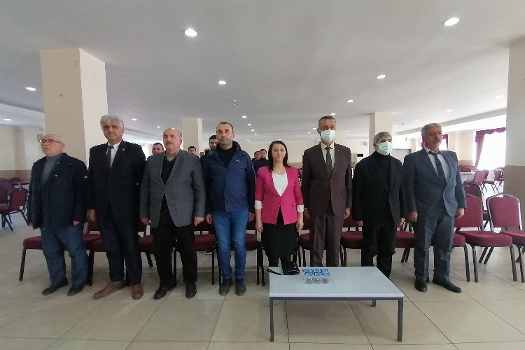 Bilecik Pazaryeri'nde esnaf ve sanatkarlar başkanını seçti