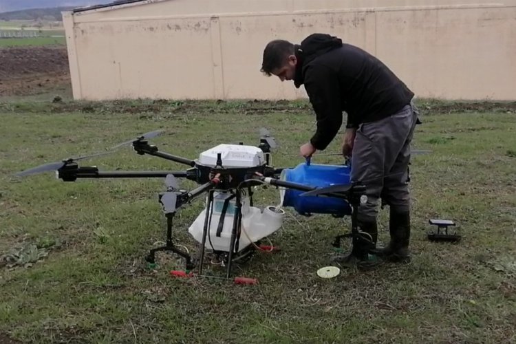 Bilecik Pazaryeri'nde ZİHA ile ilaçlama 