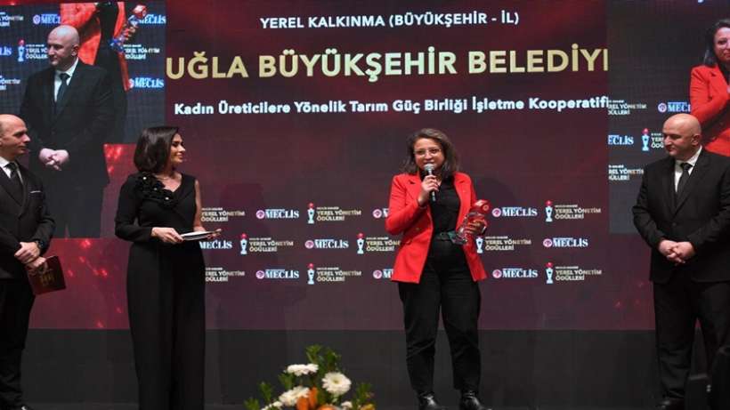 Büyükşehir’in Kooperatifçilik Modeli Ödülle Taçlandı