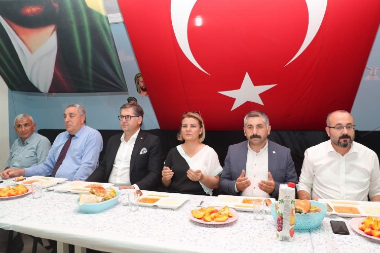 Darıca’da canlarla iftar