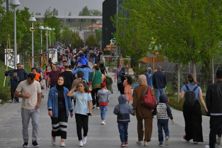 Kayseri'de hayvanat bahçesi akına uğradı