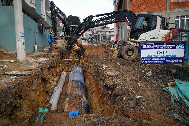 Kocaeli Dilovası'nda altyapı ve üstyapı çalışmaları sürüyor 
