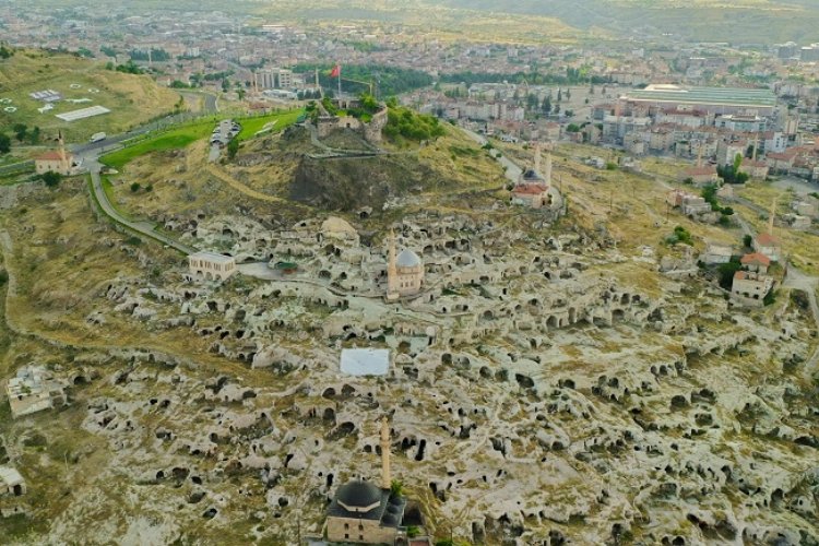 Nevşehir Kayaşehir'e ziyaretçi akını