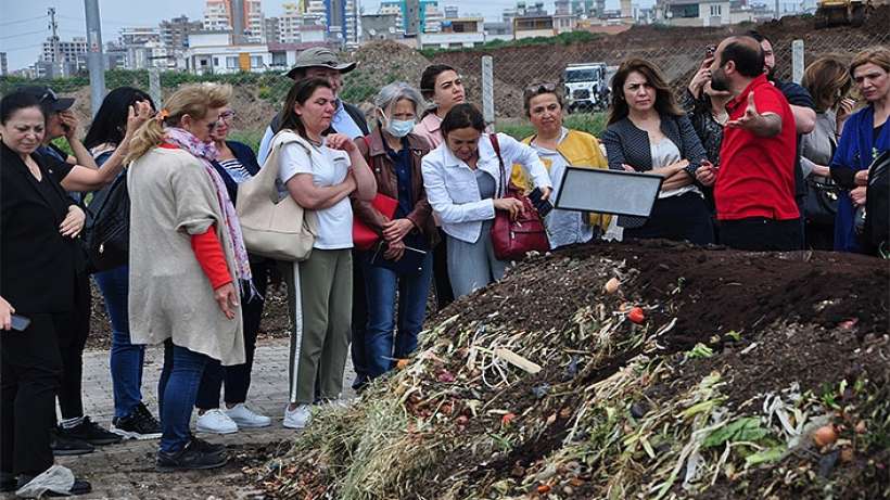 Organik atıkları gübreye dönüştürüyorlar