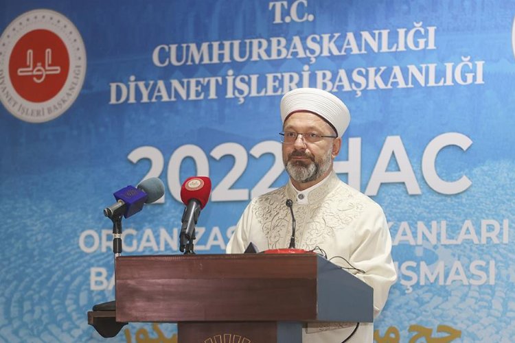 Prof. Dr. Erbaş: Hac, kardeşlik ruhunun yeryüzüne ilanıdır