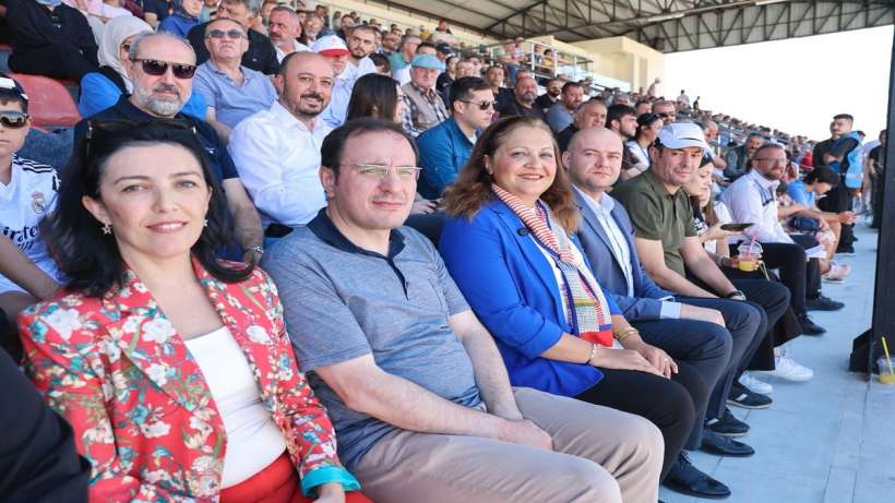 Rahvan At Yarışları Zafer Kupası Coşkusu Afyonkarahisar’da Yaşandı