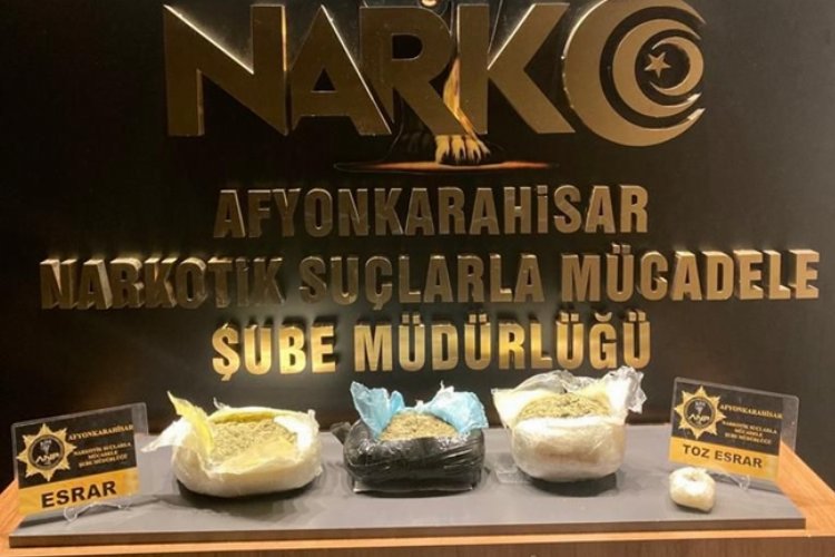 Afyonkarahisar'da otogarda uyuşturucu operasyonu