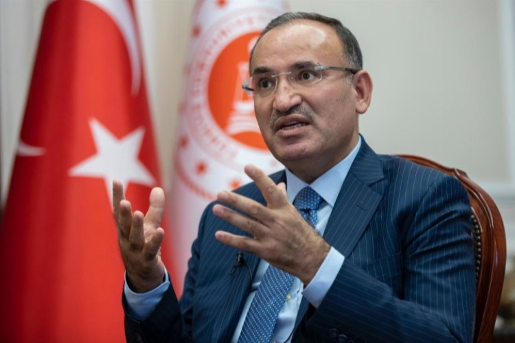 Bakan Bozdağ: Halkın gücü tankın gücünü yendi