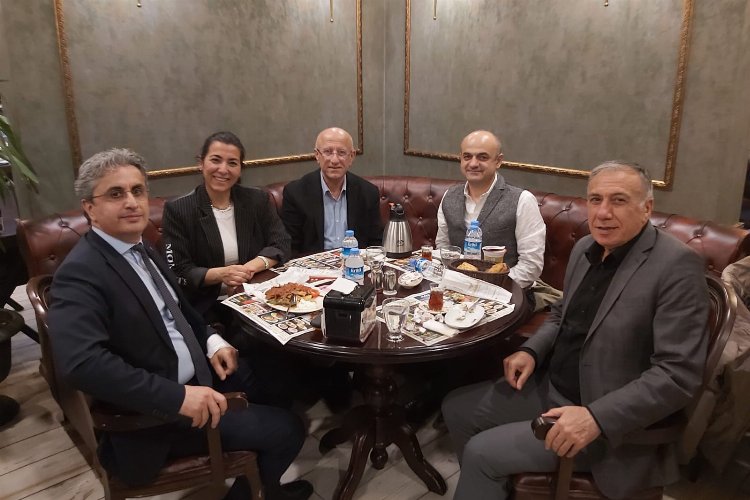 Bursa'da yapı denetimciler iftarda buluştu 