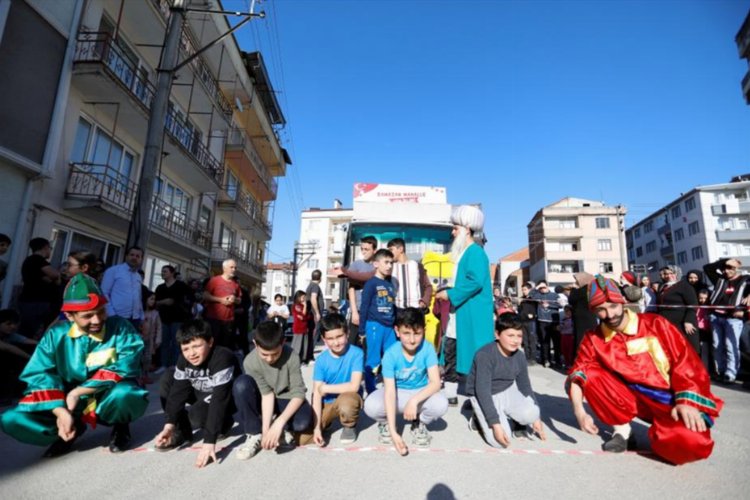 Bursa İnegöl'de ramazan eğlenceleri tüm şehri sarıyor 