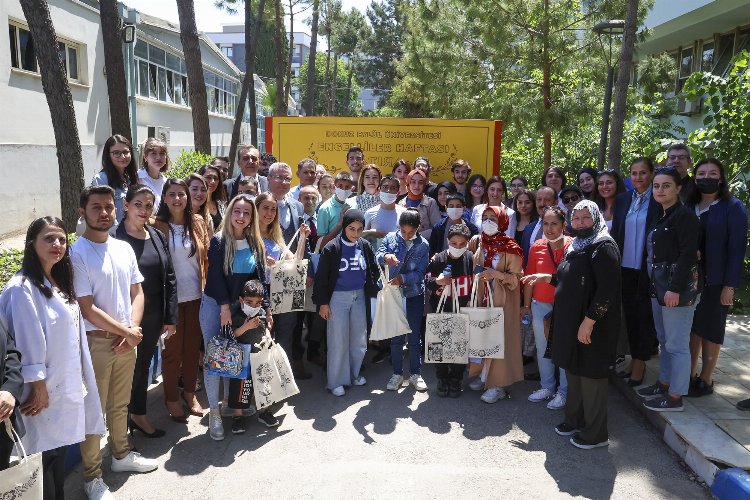 DEÜ'den erişilebilir dünya hedefine destek 