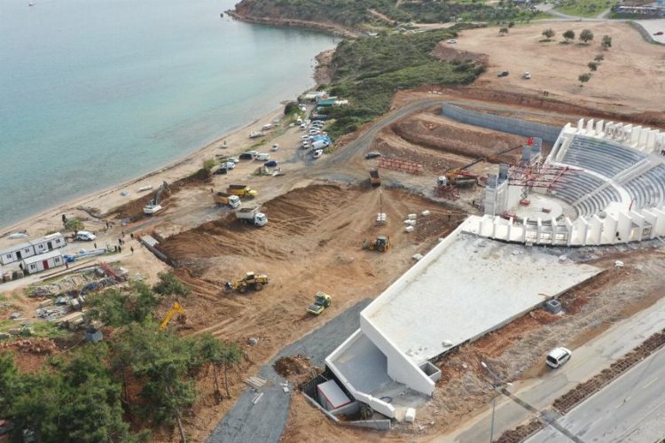 Didim Amfitiyatro'da çevre düzenlemesine ilk adım 