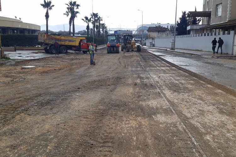 Hatay'da altyapı çalışmaları aralıksız sürüyor 