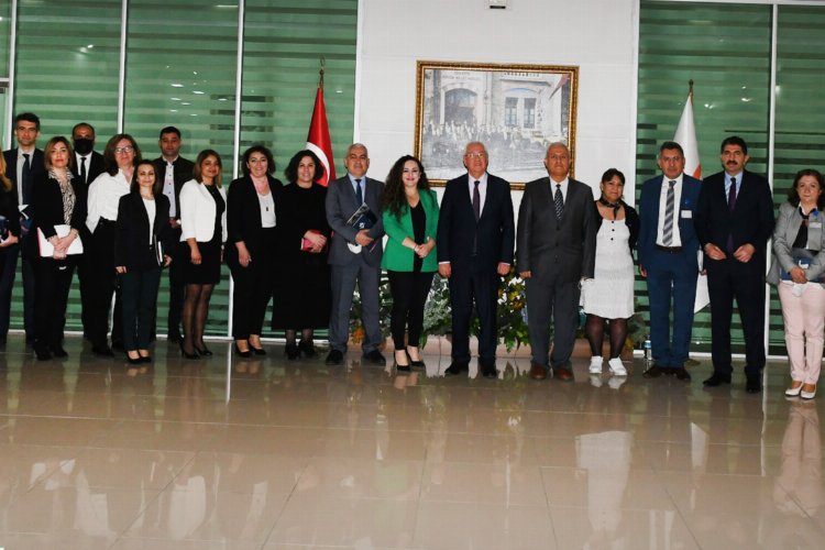  Karabağlar Belediyesi'nde “Dijital Arşiv” ve ISO 9001 atağı