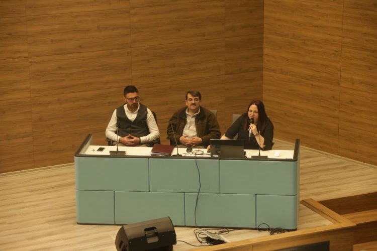 Kütahya'da ev ve süs hayvanı satışı yapacaklara yönelik eğitim semineri düzenlendi 