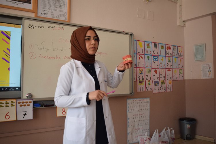 Malatya'da çocuklara diş sağlığı anlatıldı 