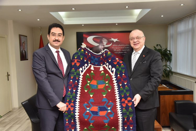 Manisa Büyükşehir'den Selendi Kaymakamı Yıldırım'a ziyaret 