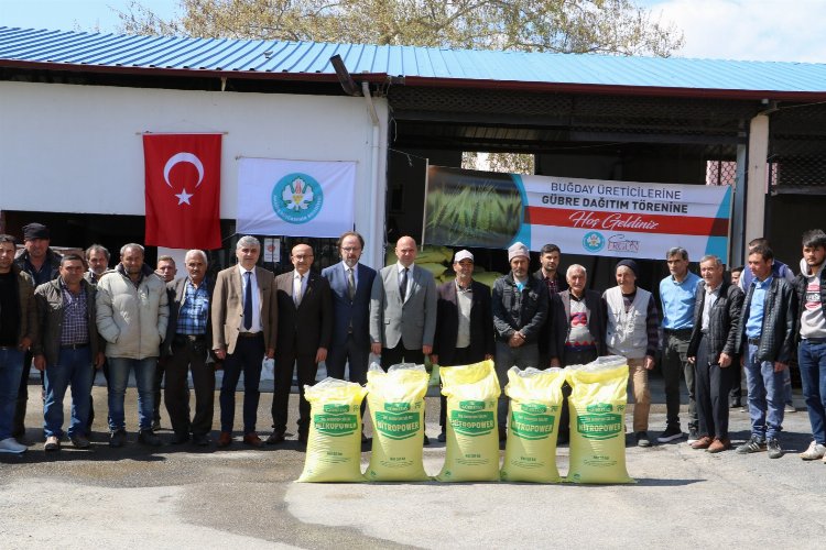 Manisa'da üreticiye ilaç gibi destek 