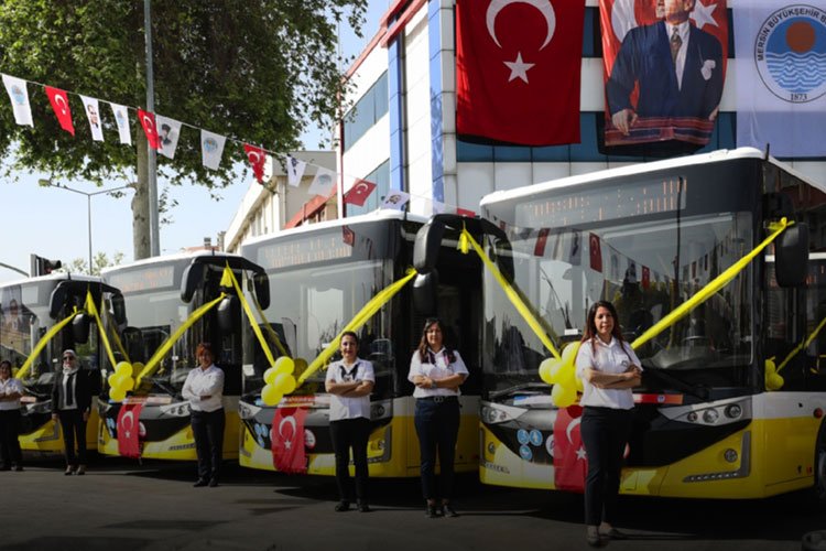 Mersin'e 67 Atak otobüs teslim edildi