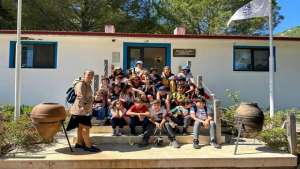 Öğrencilerden Tarım Okulu Ziyareti