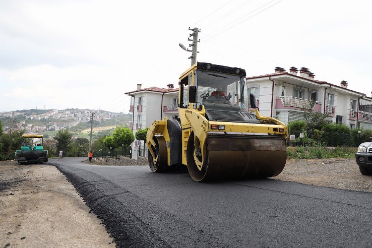 Sakarya Kemalpaşa'ya 450 ton asfalt