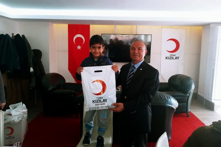 Türk Kızılay Kayseri Şubesi Yönetimi çalışmalarını sürdürüyor