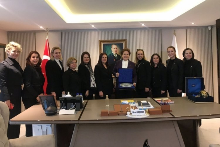 İYİ Parti Genel Başkanı Akşener'den Bursa'ya kadınlar günü mesajı 