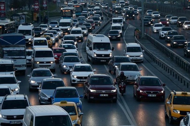 Trafiğe kayıtlı yıllık taşıt sayısı azaldı