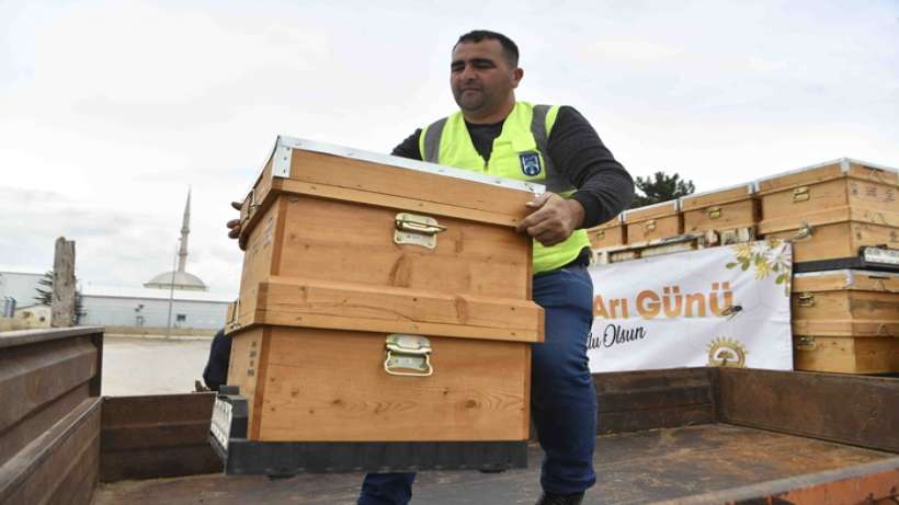 ABB’den 5 bin adet arı kovanı desteği