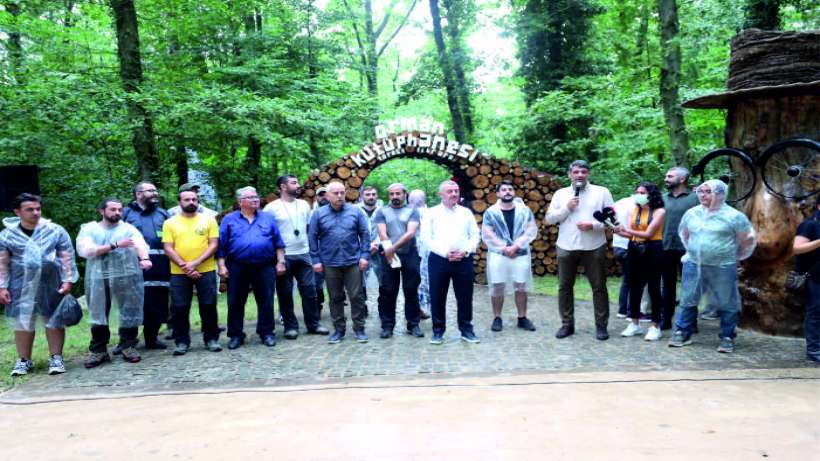 Orman Kütüphanesi ORMANYA’da Orman Kütüphanesi ORMANYA’da